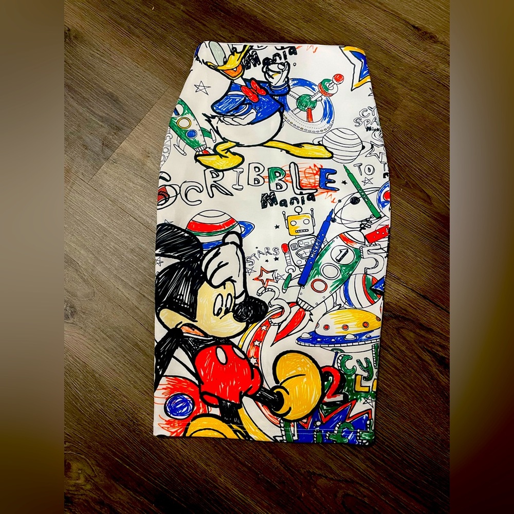 Adorable Disney Mickey and Donald pencil skirt.